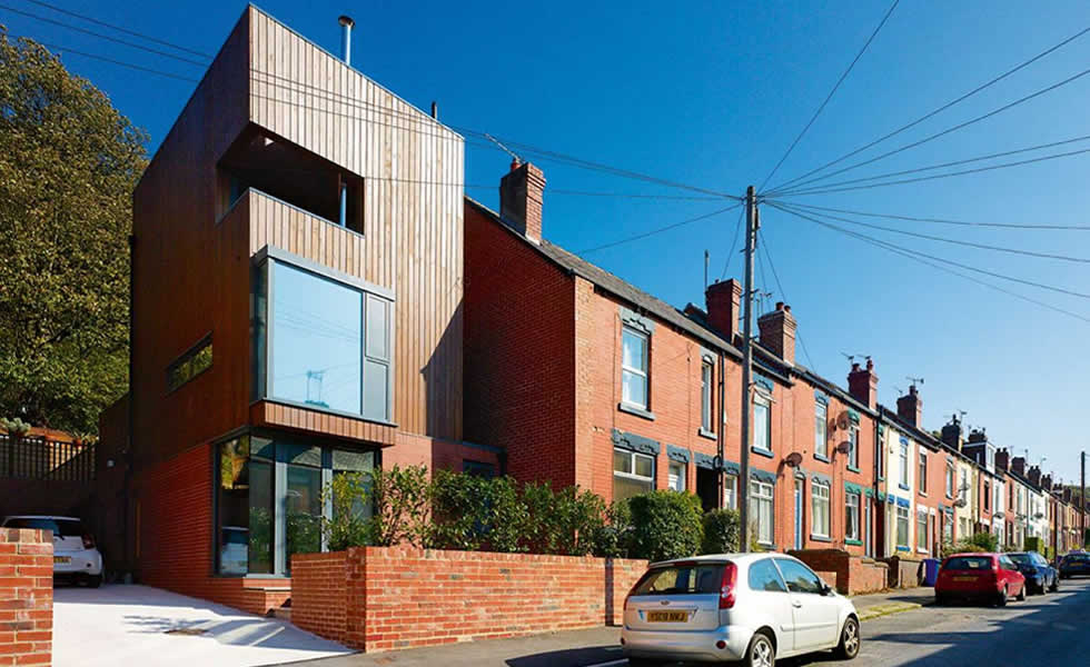 New build tiara shine builder